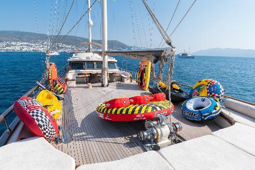 Aquatic Adventures: Premier Watersports