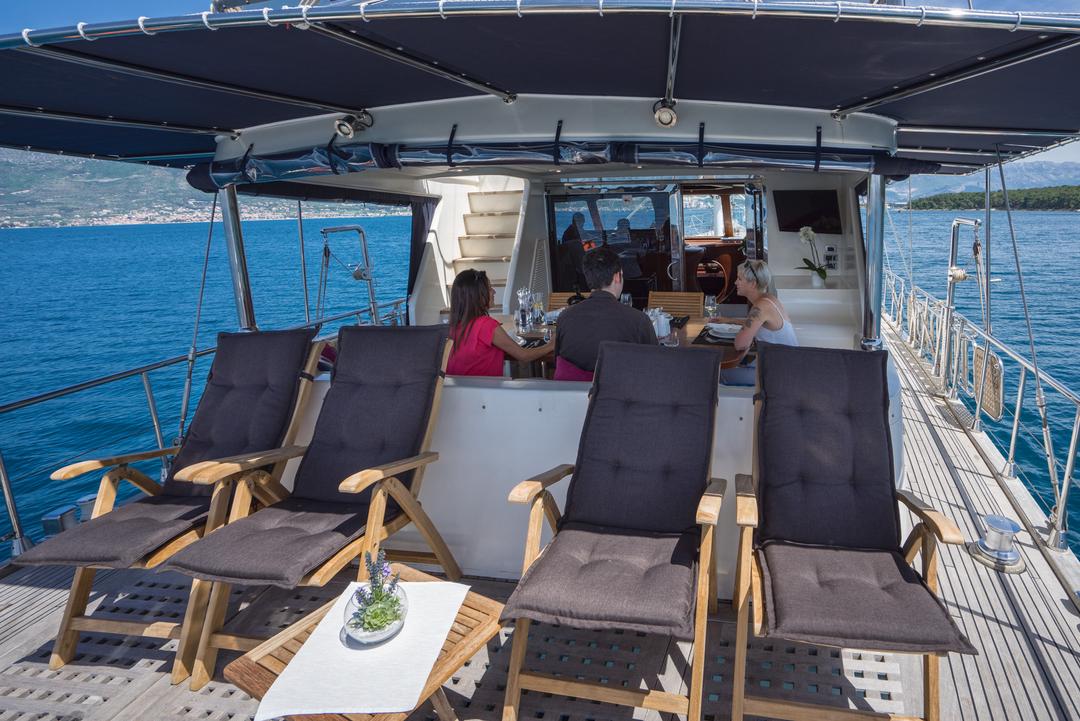 Dine with Stunning Views