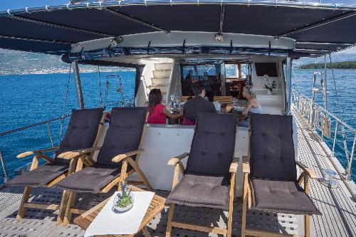 Dine with Stunning Views