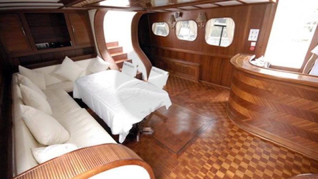 Amply Spacious Interiors