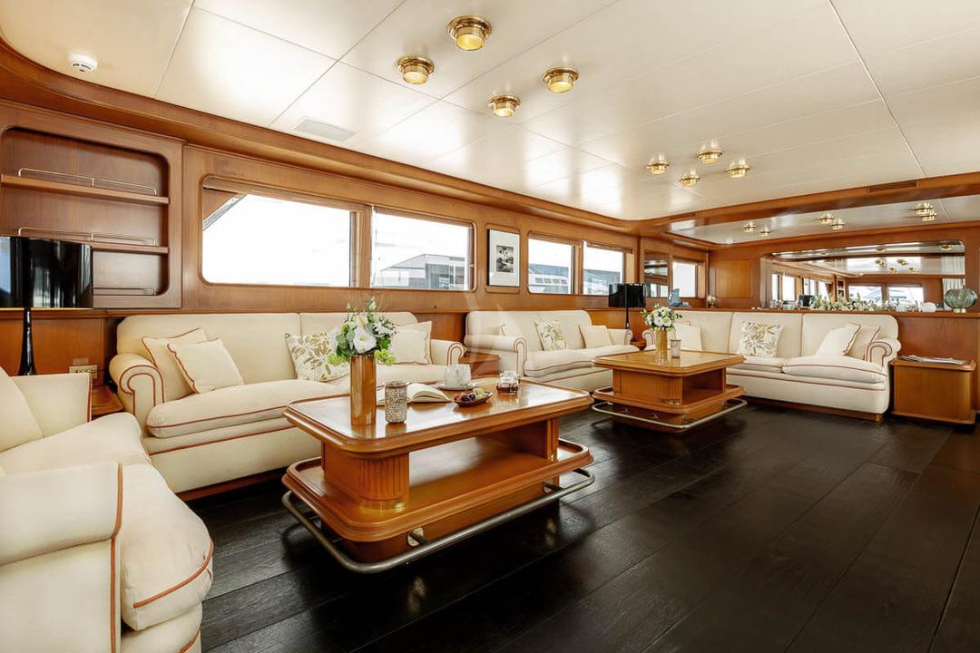 Very comfortable saloon