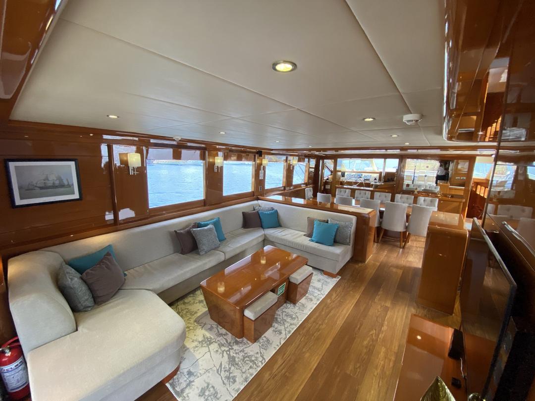 Fully Equipped Saloon