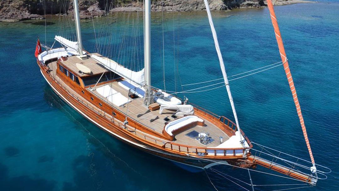 Spacious Deck