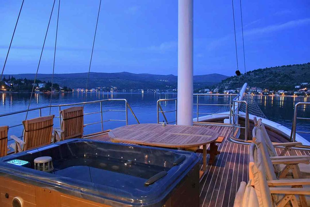 Luxury Amenities