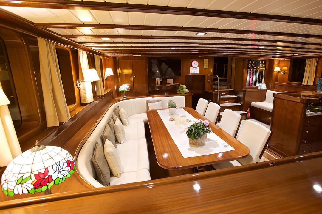Fully Equipped Saloon