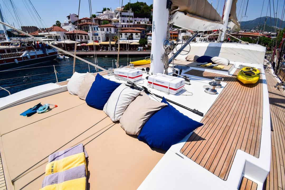 Luxurious Deck Space
