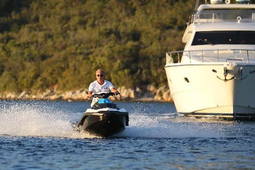 Sun-Drenched Delight: Endless Fun Awaits