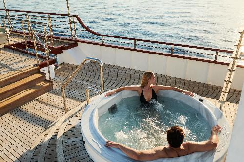A Range of Luxurious Amenities