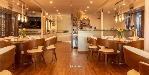 Stunning Dining 