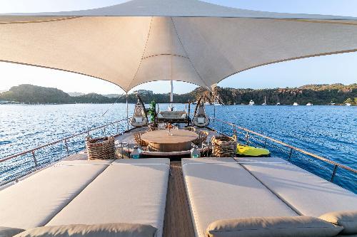 Relax under the sun