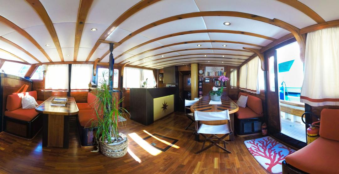 Entertain in Style in our Luxurious Salon