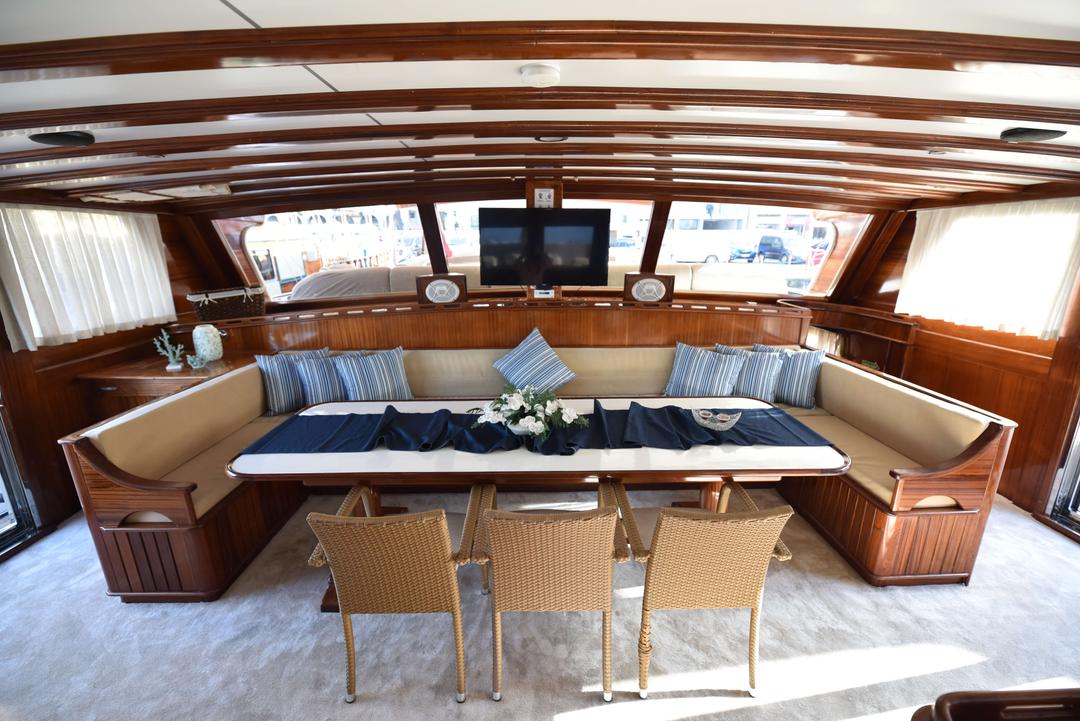 Fully Equipped Saloon