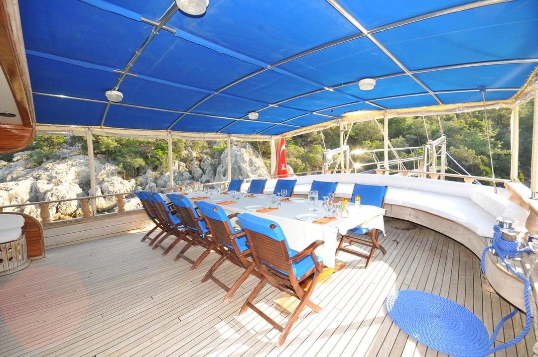 Al Fresco Gastronomic Experience