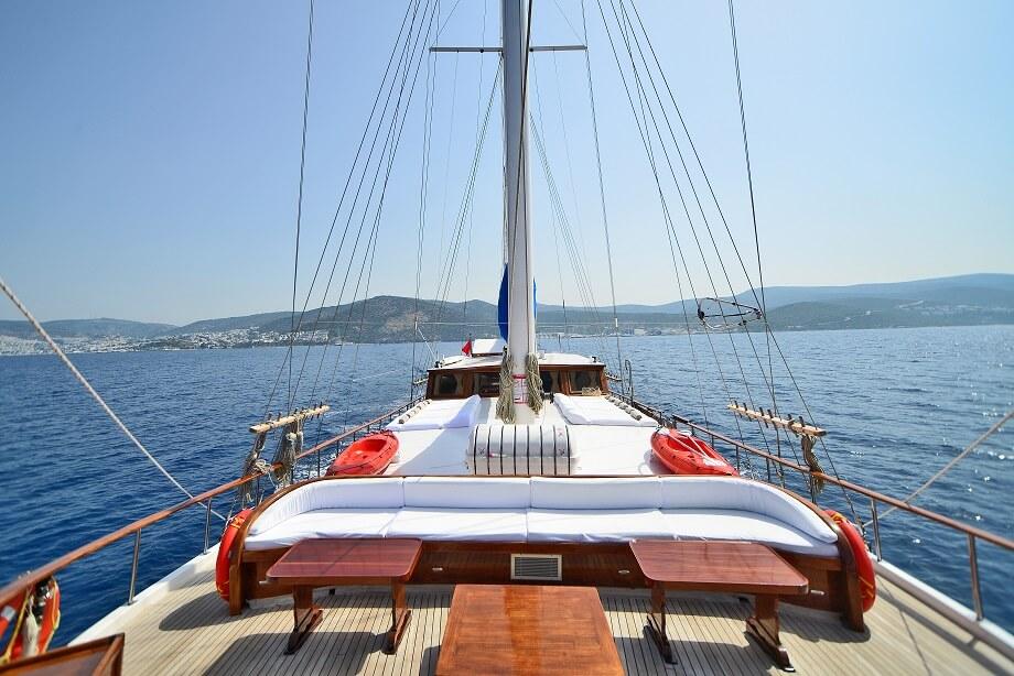 Numerous Areas to Relax