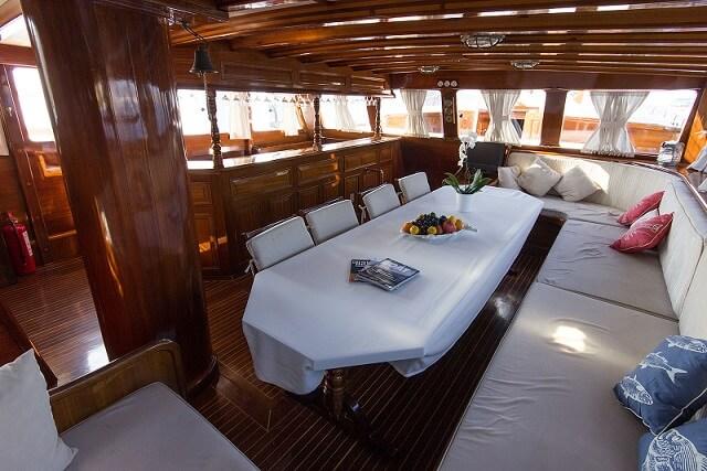 Fully Equipped Saloon