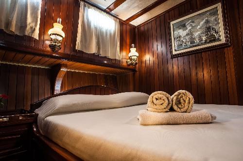 Relaxing Cabins