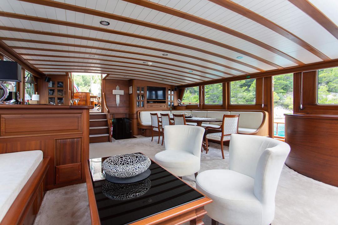 Fully Equipped Saloon