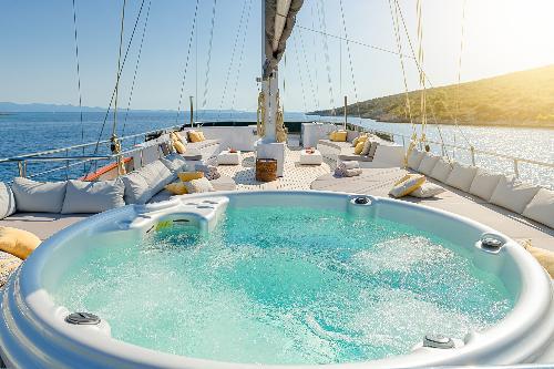 Luxurious Amenities