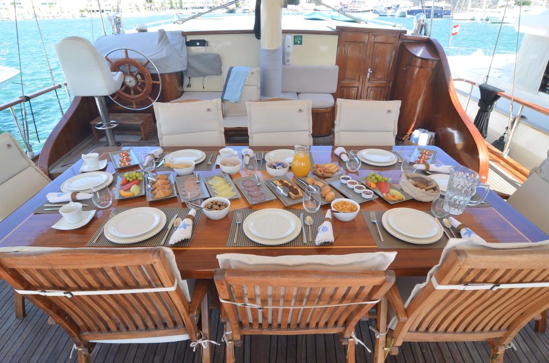 Open-air dining