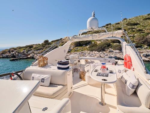 Relax under the Sun