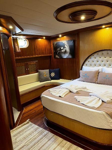 Luxe Haven