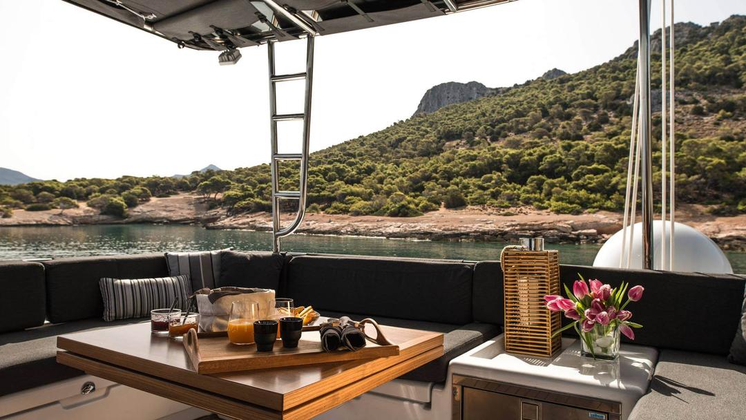 Alfresco Dining