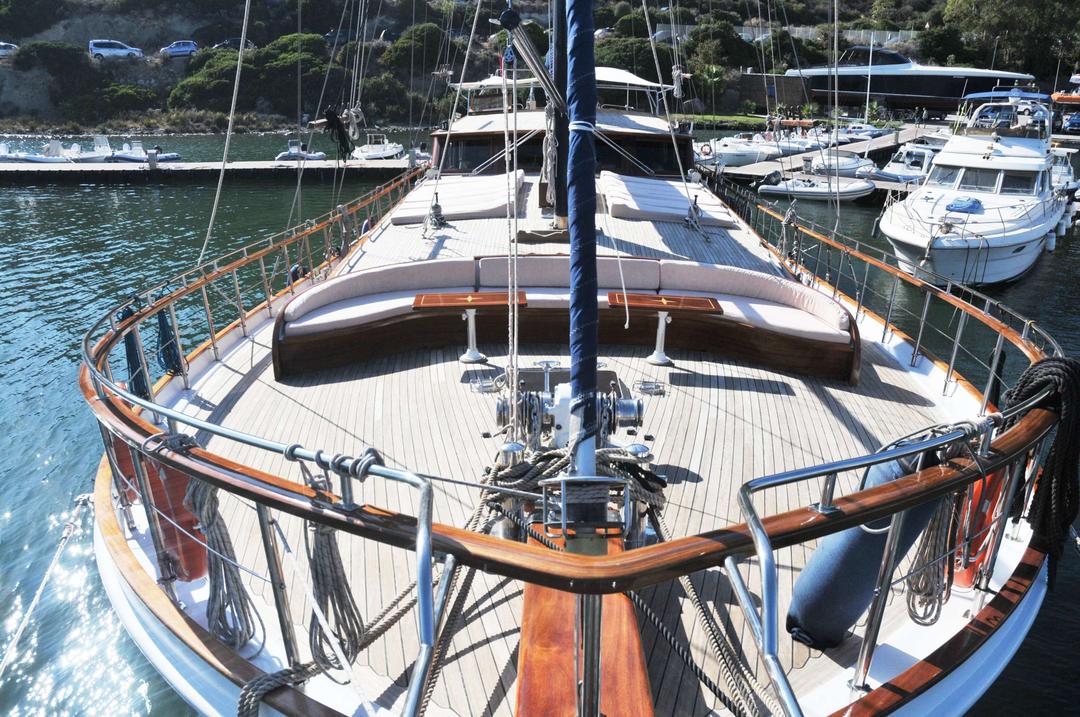 Generously sized deck
