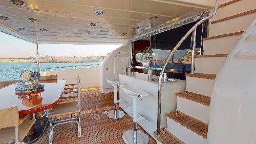Experienced Crew