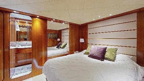 Luxurious Cabin Configuration