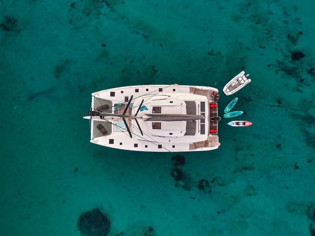 Contemporary Marvel: The Artistry of a State-of-the-Art Yacht