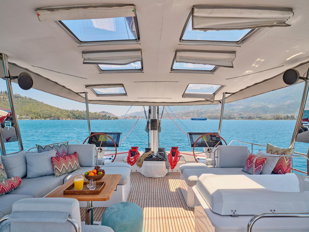 Exceptional Flybridge