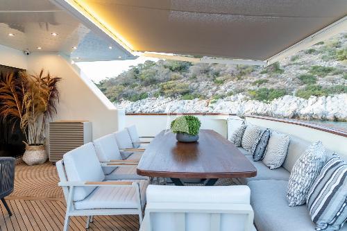 Delectable open-air dining