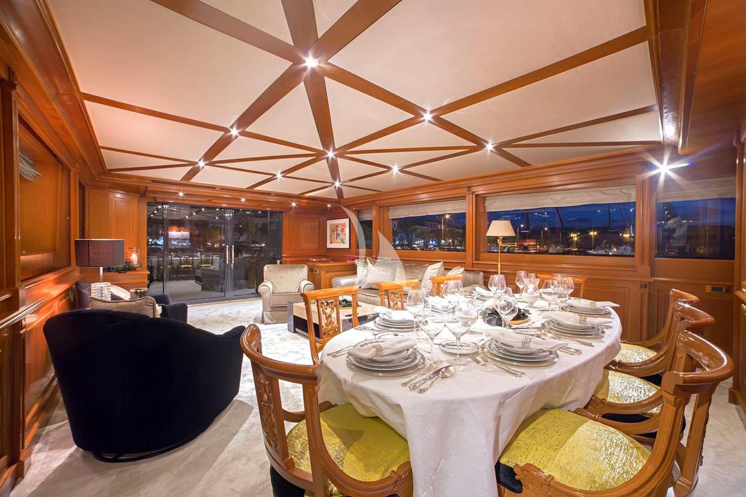 Conducive to relaxation and socializing