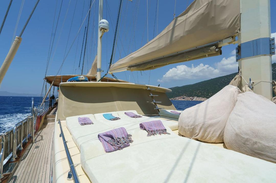Blissful Deck Retreat