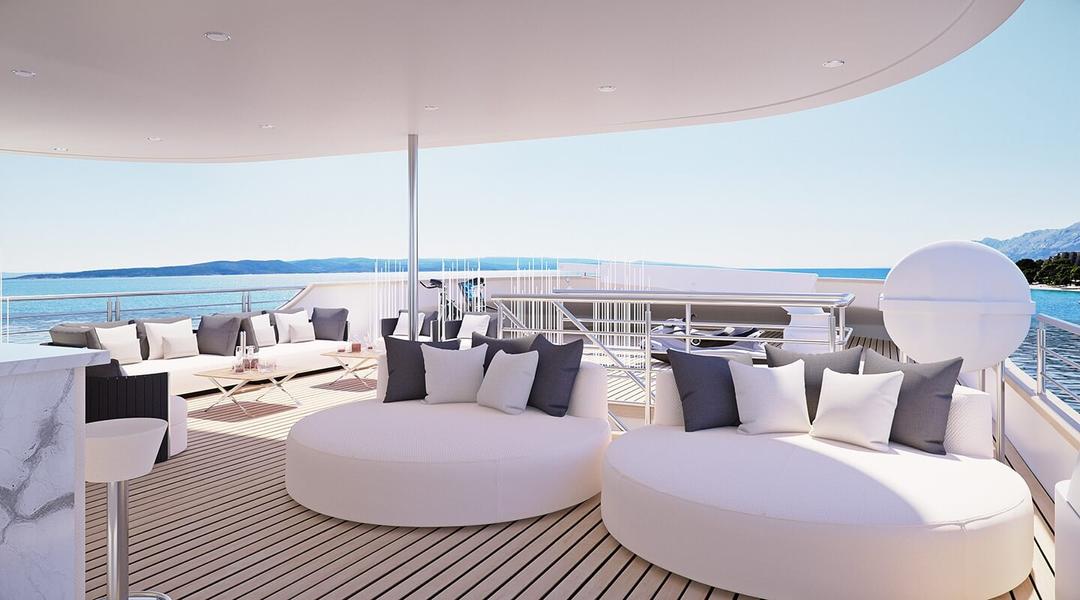 Expansive Decks: Unmatched Amenities