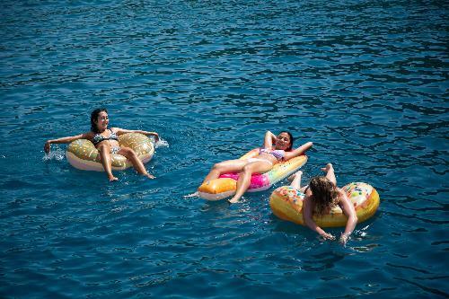Aquatic Escapes: Watersports Extravaganza