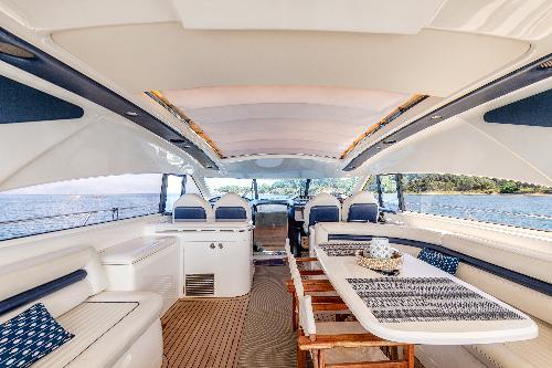 Spacious Lounge Area with Barbecue