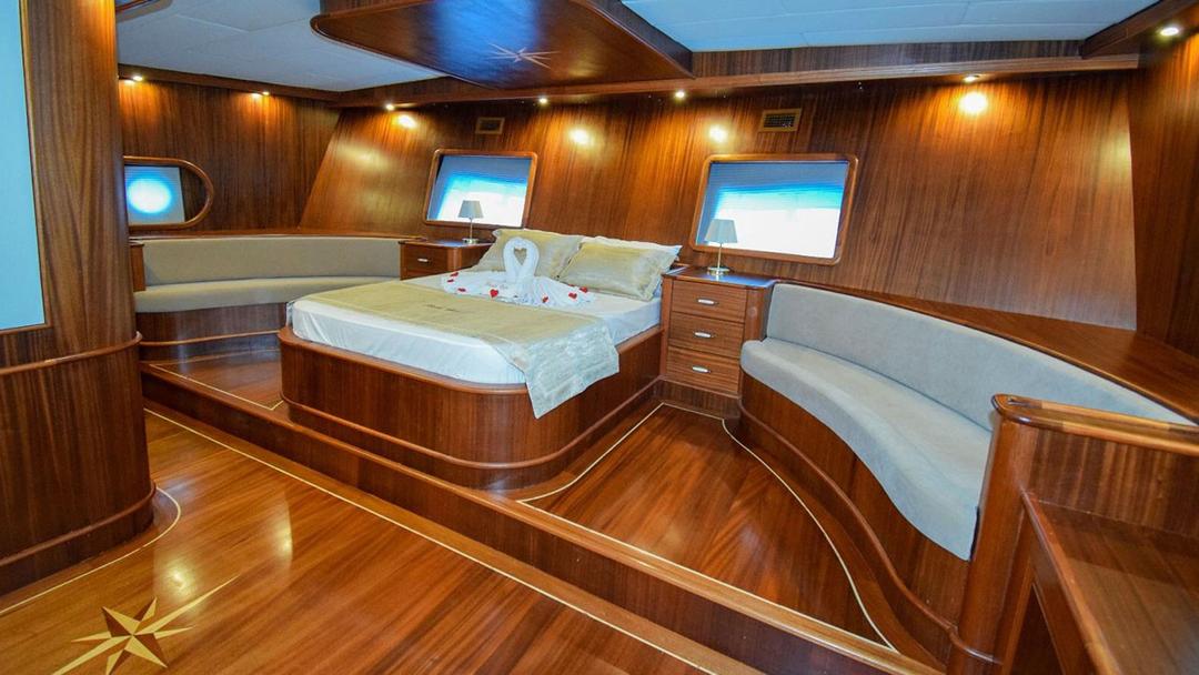 Luxury Cabins