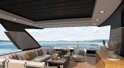 Stylish Flybridge