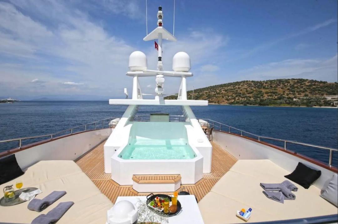 Relax under the sun.