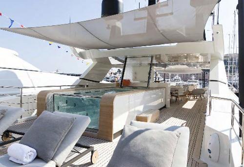 Sun Deck with Infinity Pool